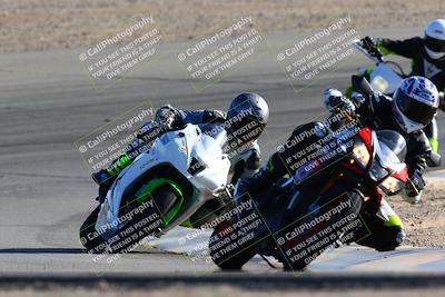 media/Jan-08-2022-SoCal Trackdays (Sat) [[1ec2777125]]/Turn 10 (2pm)/